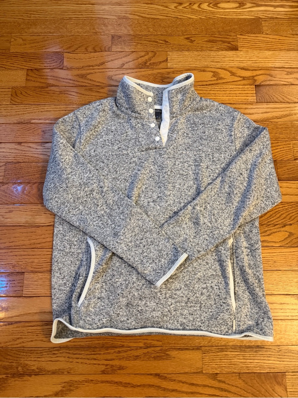 Eddie Bauer Gray Heather Snap-Placket Pullover Sweatshirt. Pockets